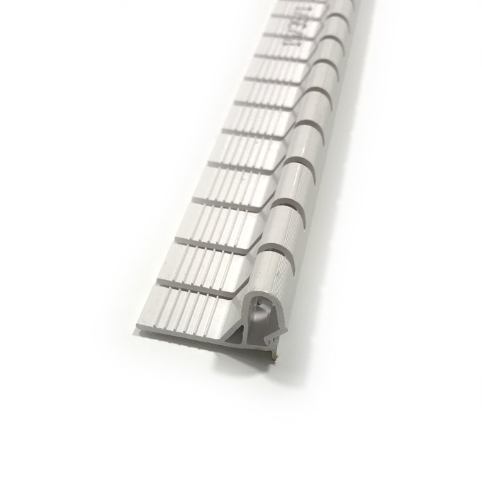 profil équerre flex blanc swal  pour pose plafond tendu