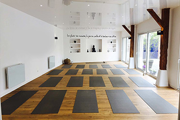 plafond tendu salle de yoga